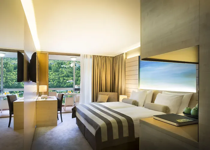 Excelsior - By Liburnia & Hotel 4*