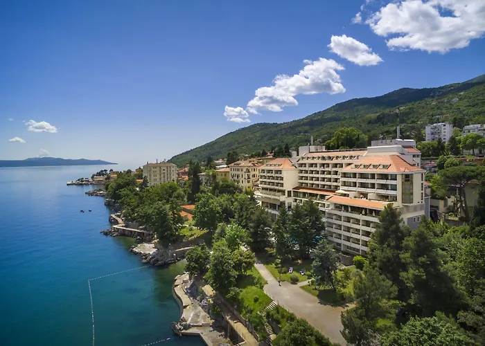 Excelsior - By Liburnia & 4*